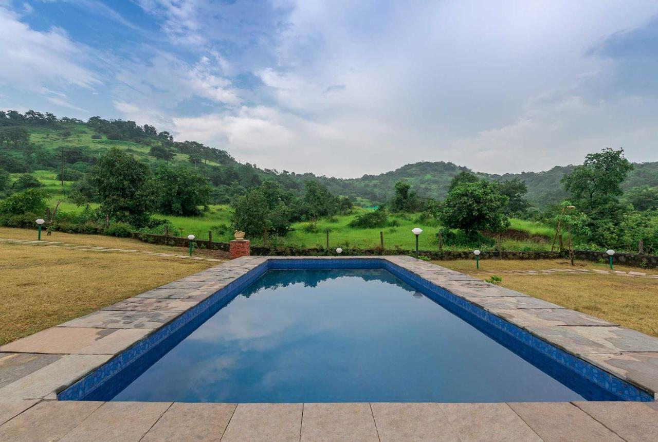 Stayvista'S Shivom Villa 2 - A Serene Escape With Views Of The Valley And Lake โลนาวาลา ภายนอก รูปภาพ