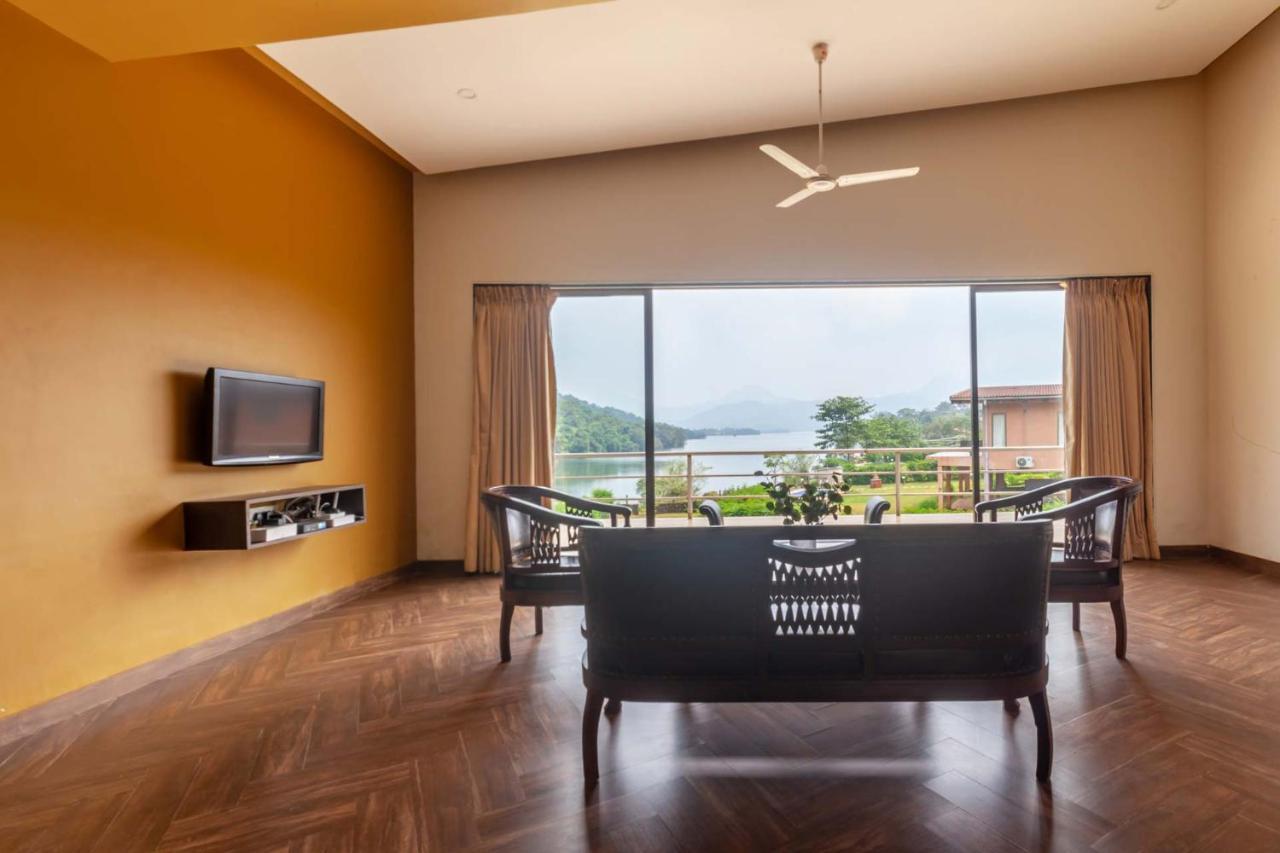 Stayvista'S Shivom Villa 2 - A Serene Escape With Views Of The Valley And Lake โลนาวาลา ภายนอก รูปภาพ