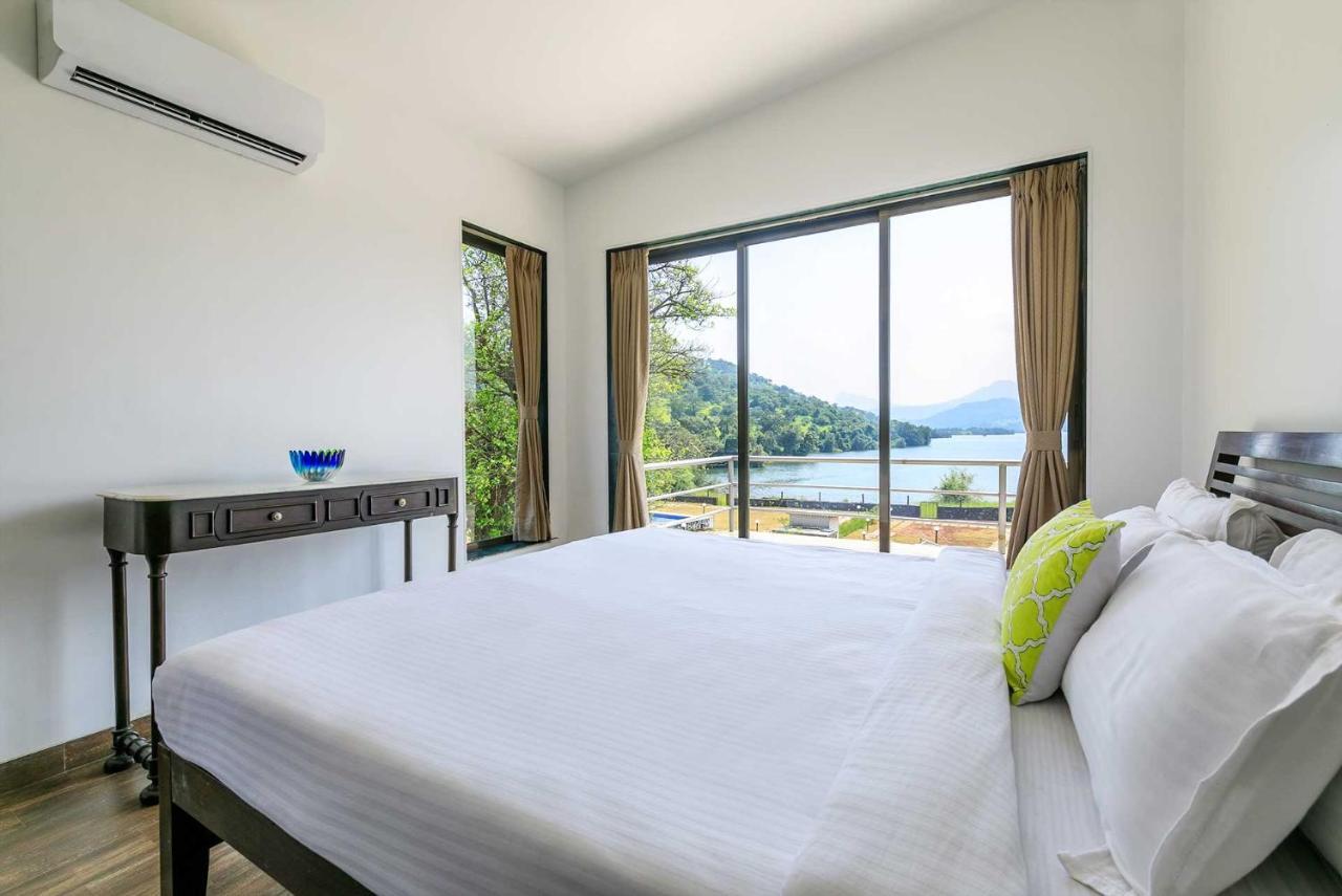 Stayvista'S Shivom Villa 2 - A Serene Escape With Views Of The Valley And Lake โลนาวาลา ภายนอก รูปภาพ